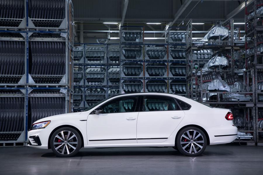  Volkswagen Passat GT (NMS) 2018 года  (фото 9 из 24)
